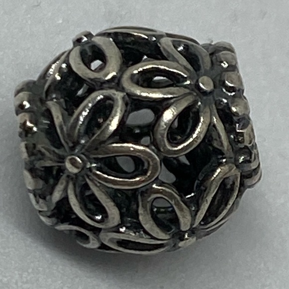 Pandora flower bead (349) - Picture 1 of 4